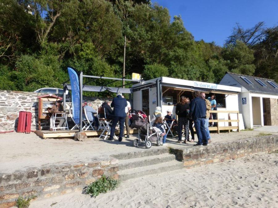 Ty Ar Mor Maison De La Mer, A 40 M De La Plage Saint-Michel-en-Greve Экстерьер фото